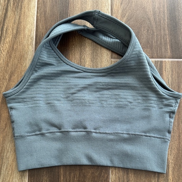 Alphalete Charcoal Ribbed Sports Bra - Picture 5 of 11